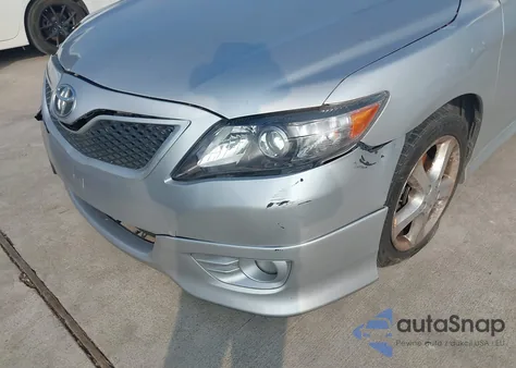 2011 Toyota Camry Se z USA, uszkodzony, nr VIN 4T1BF3EK5BU712854